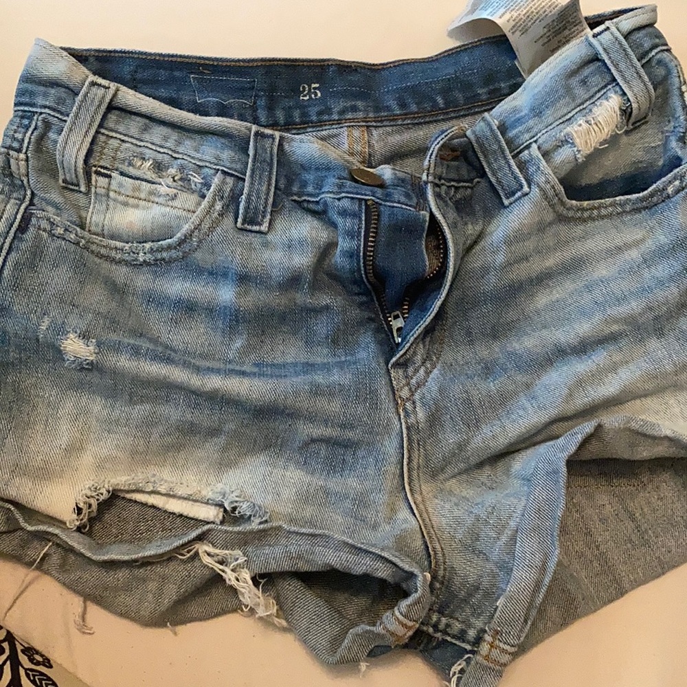 Levi’s shorts
